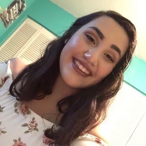 Meet your Posher, Gabi